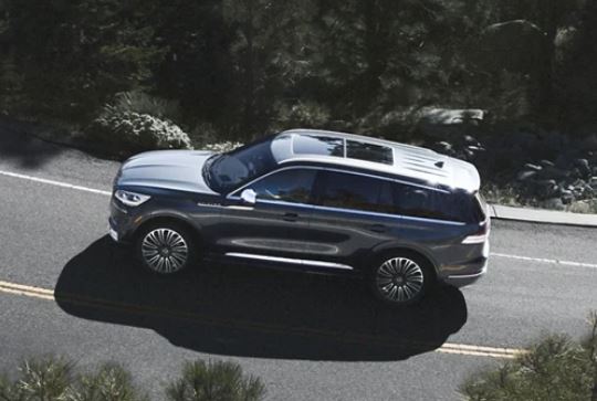 Lincoln Service
2022 Lincoln Aviator