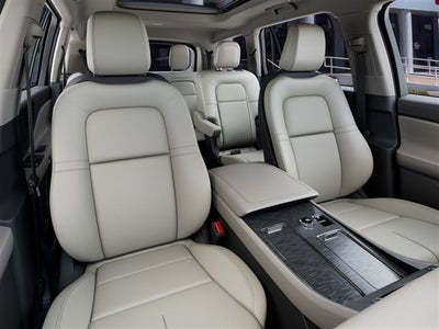 2027 Lincoln Aviator Premiere