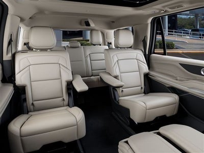 2027 Lincoln Navigator Reserve
