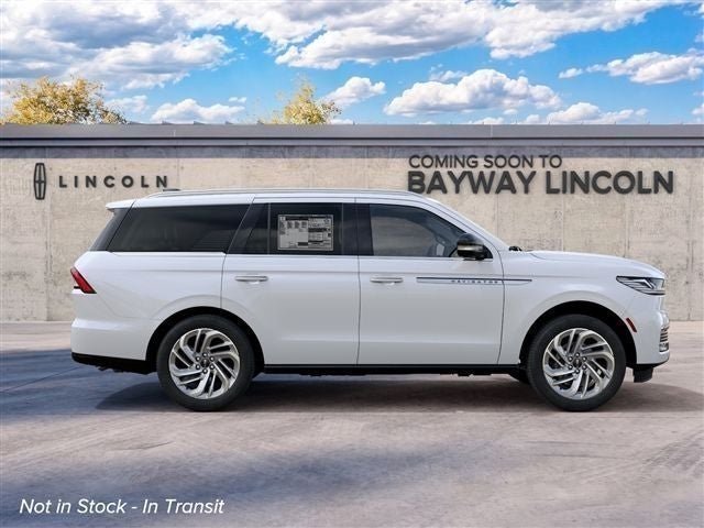 2027 Lincoln Navigator Reserve