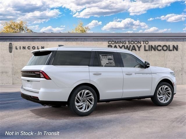 2027 Lincoln Navigator Reserve