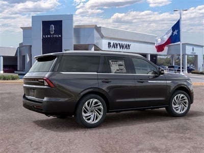 2027 Lincoln Navigator Reserve