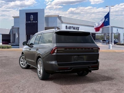 2027 Lincoln Navigator Reserve