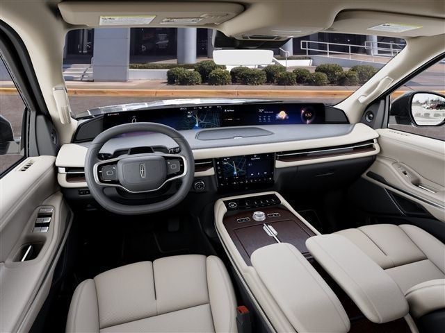 2027 Lincoln Navigator Reserve