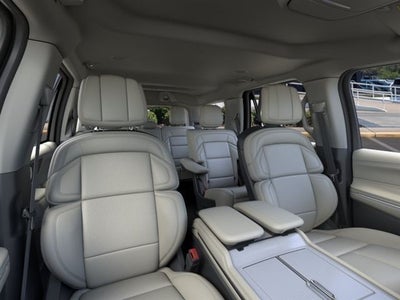 2026 Lincoln Navigator Premiere