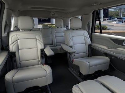 2026 Lincoln Navigator Premiere