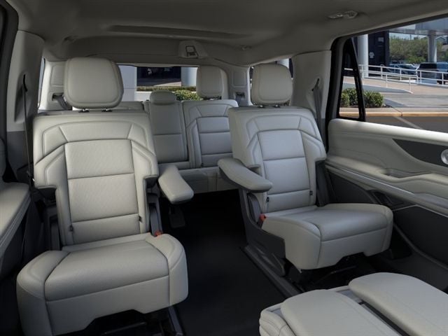 2026 Lincoln Navigator Premiere