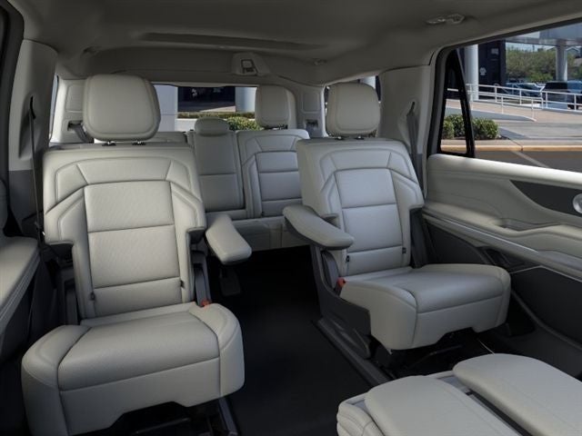 2026 Lincoln Navigator Premiere