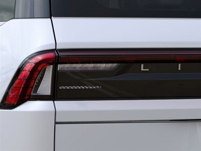 2027 Lincoln Navigator Premiere
