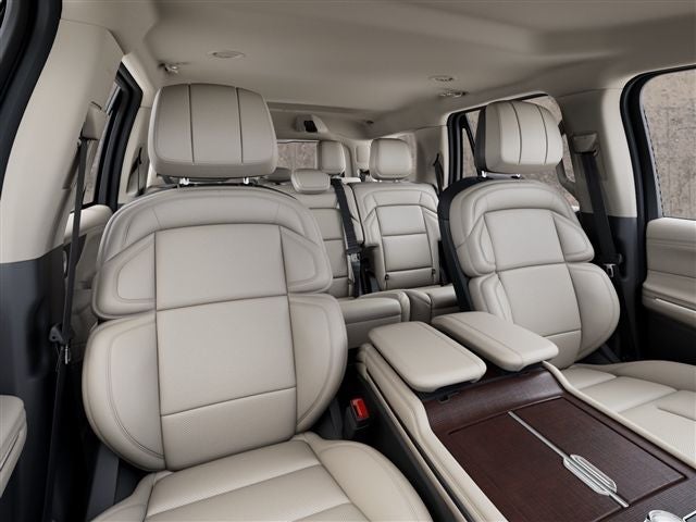 2027 Lincoln Navigator Premiere