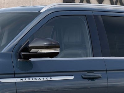 2027 Lincoln Navigator Premiere