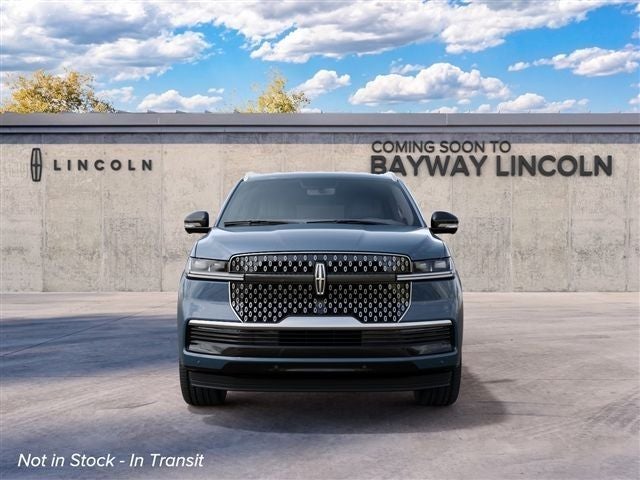 2027 Lincoln Navigator Premiere