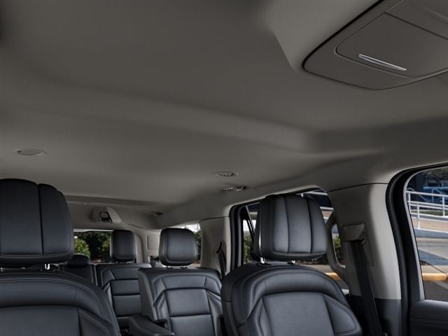 2027 Lincoln Navigator Premiere