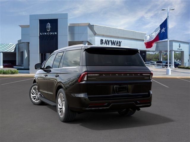 2027 Lincoln Navigator Premiere