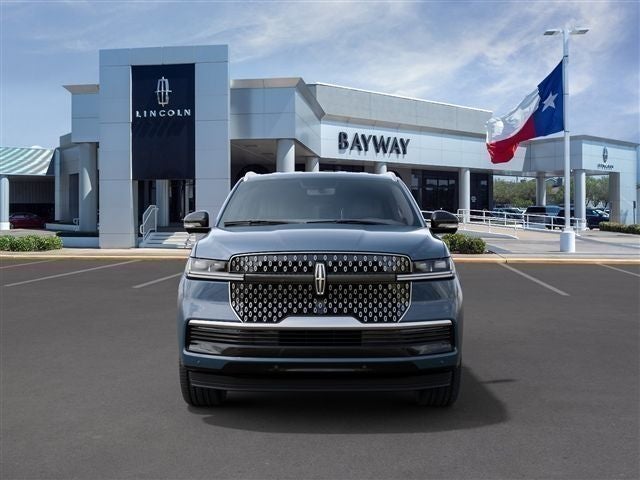 2027 Lincoln Navigator Premiere