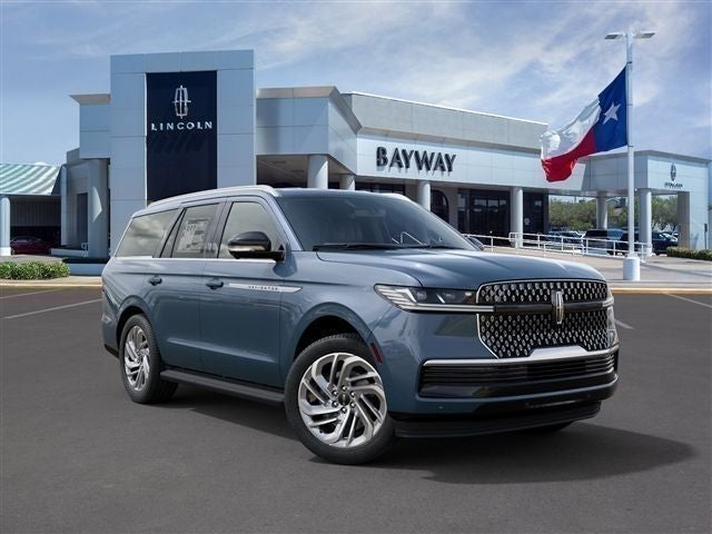 2027 Lincoln Navigator Premiere