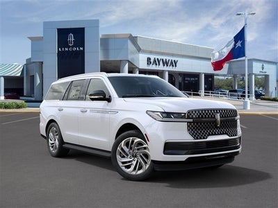 2027 Lincoln Navigator Premiere