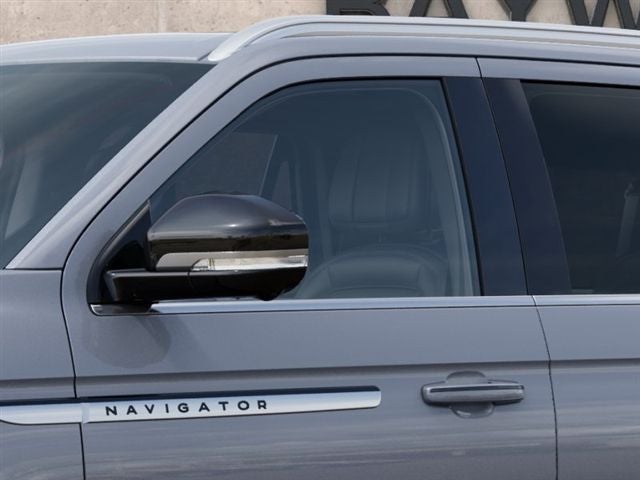 2027 Lincoln Navigator L Reserve