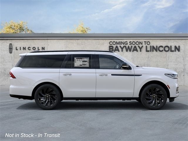 2027 Lincoln Navigator L Reserve