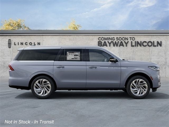 2027 Lincoln Navigator L Reserve
