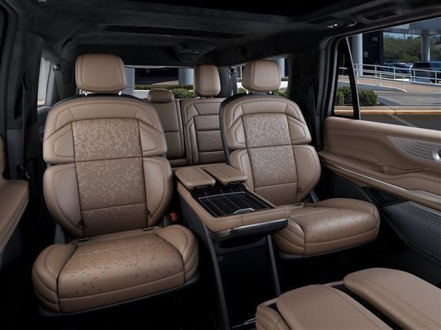 2027 Lincoln Navigator L Black Label