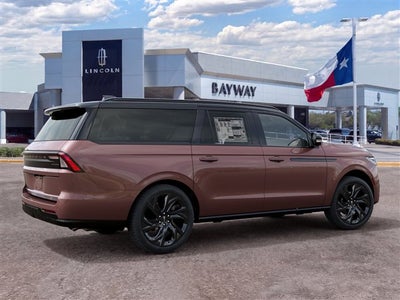 2027 Lincoln Navigator L Black Label