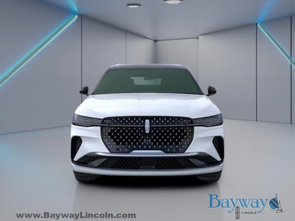 2025 Lincoln Nautilus Reserve