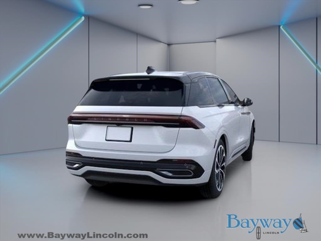 2025 Lincoln Nautilus Reserve