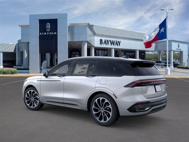 2025 Lincoln Nautilus Reserve