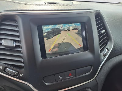 2020 Jeep Cherokee Altitude