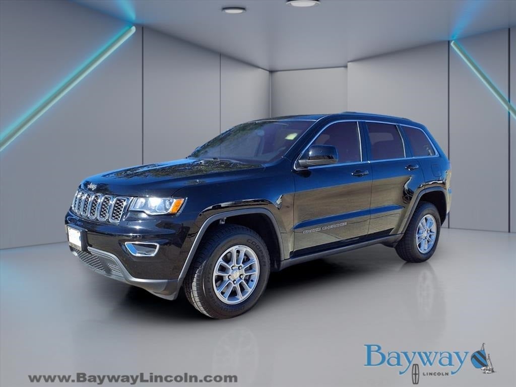 2020 Jeep Grand Cherokee Laredo E