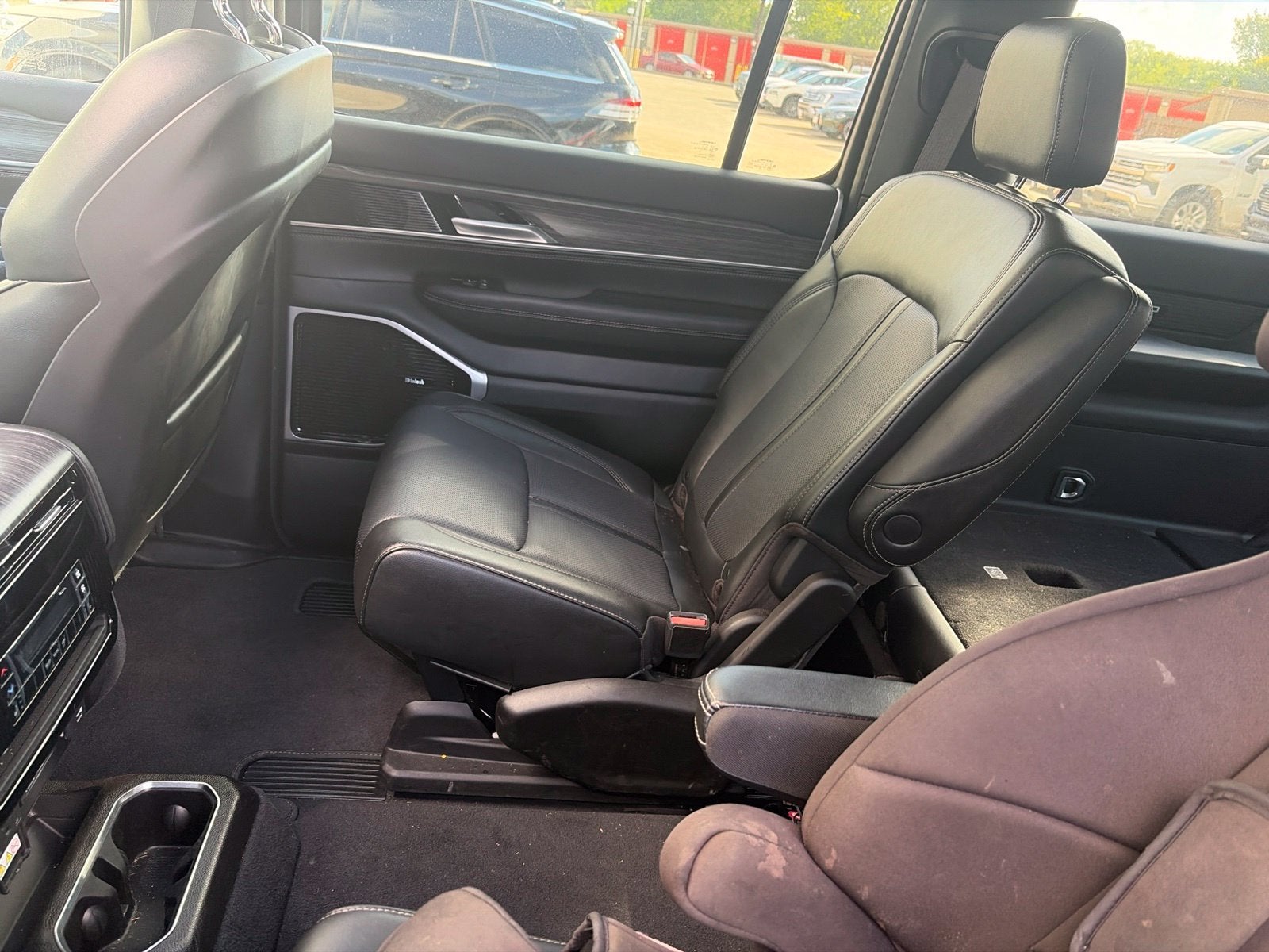 2023 Jeep Wagoneer Series III