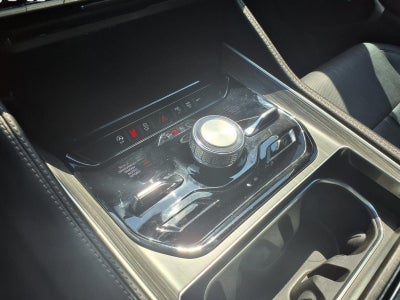 2023 Jeep Wagoneer Series III