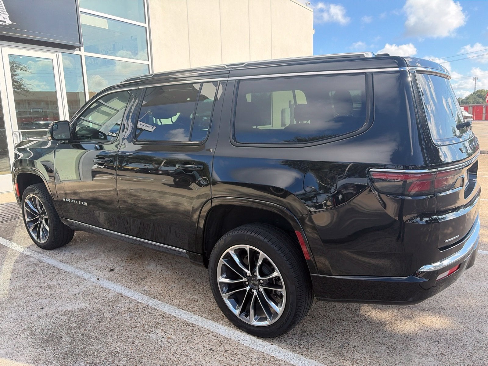 2023 Jeep Wagoneer Series III