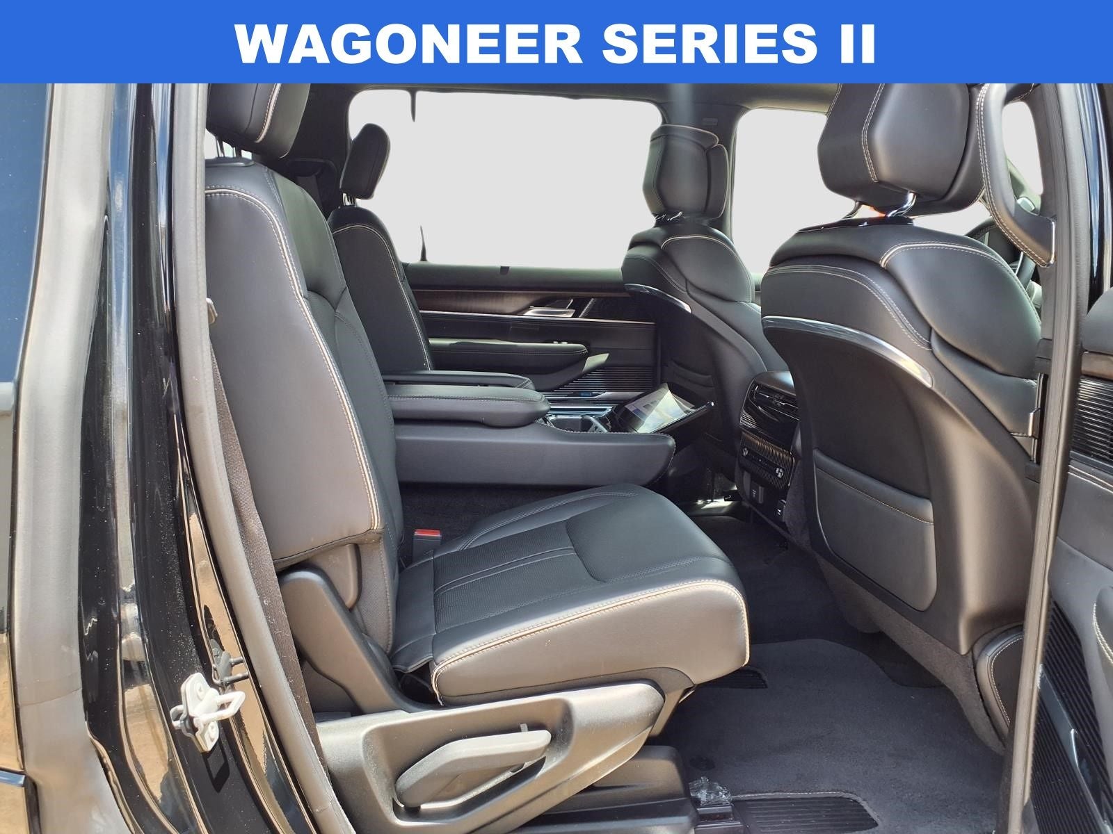 2022 Jeep Grand Wagoneer Series II