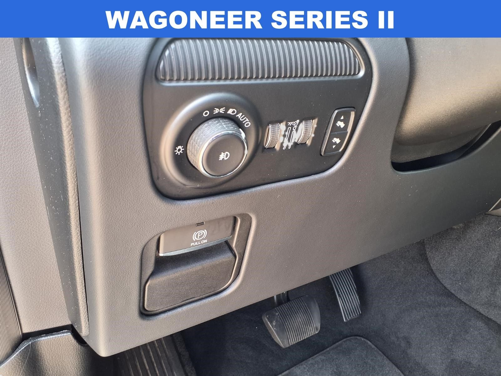 2022 Jeep Grand Wagoneer Series II