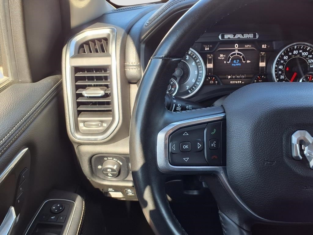 2022 RAM 1500 Laramie HEMI 5.7L V8