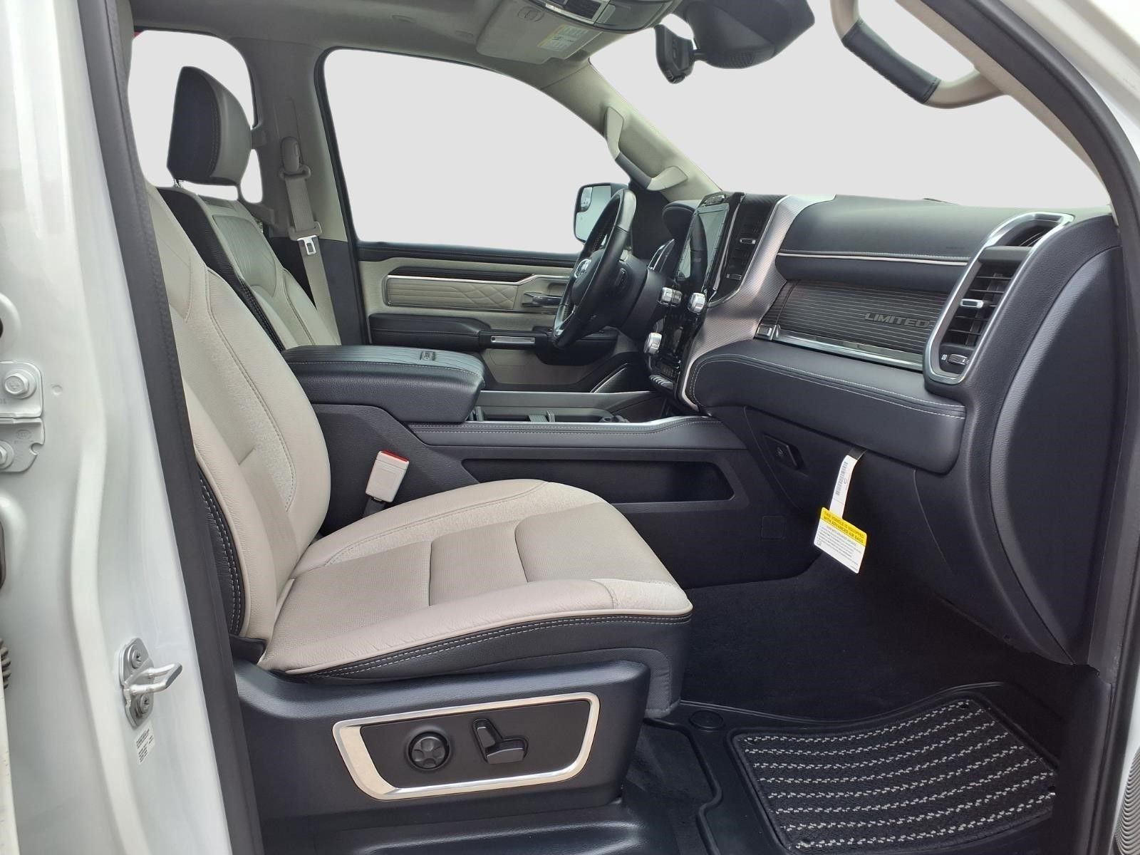 2024 RAM 1500 Limited