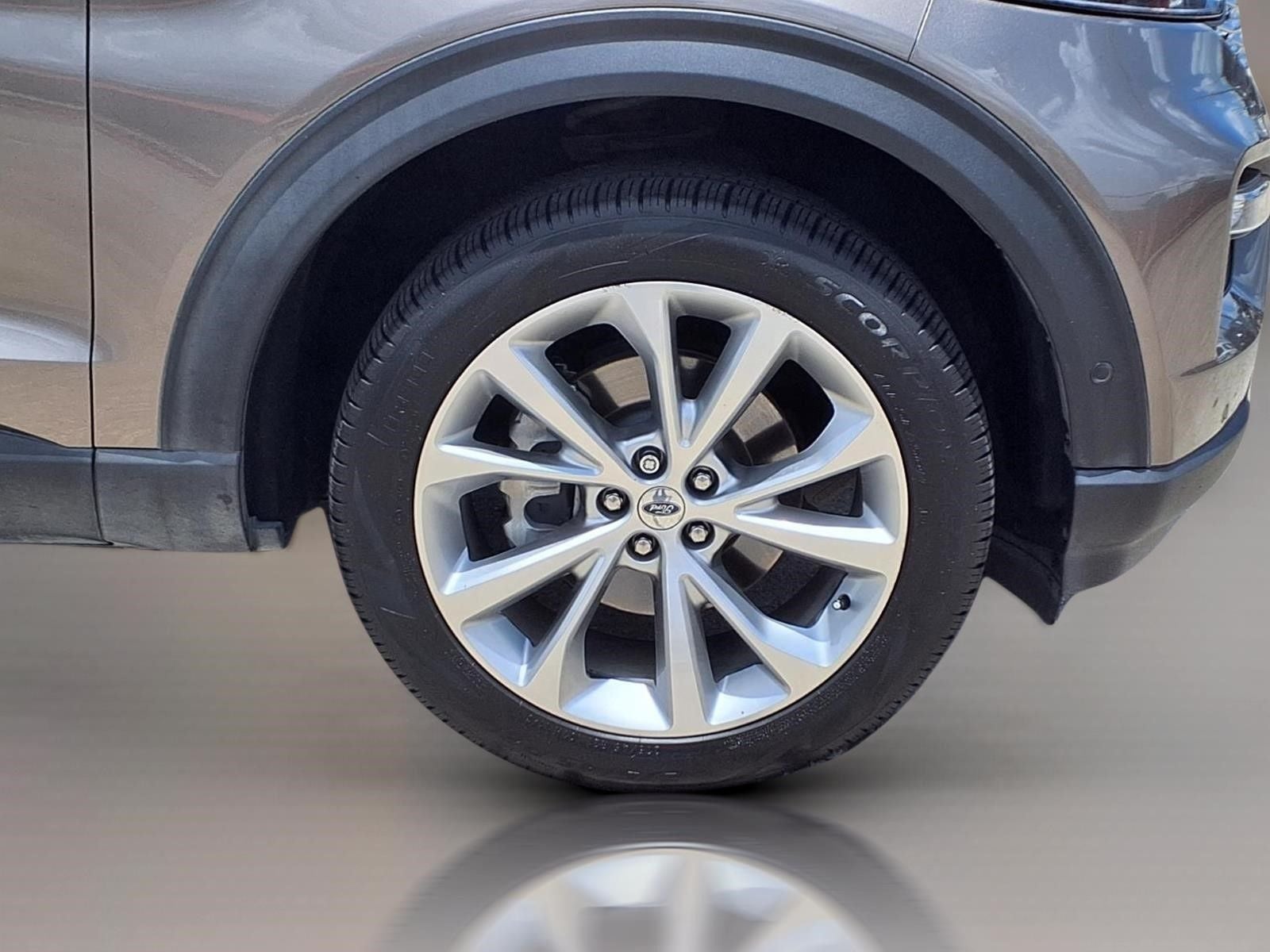 2021 Ford Explorer Platinum