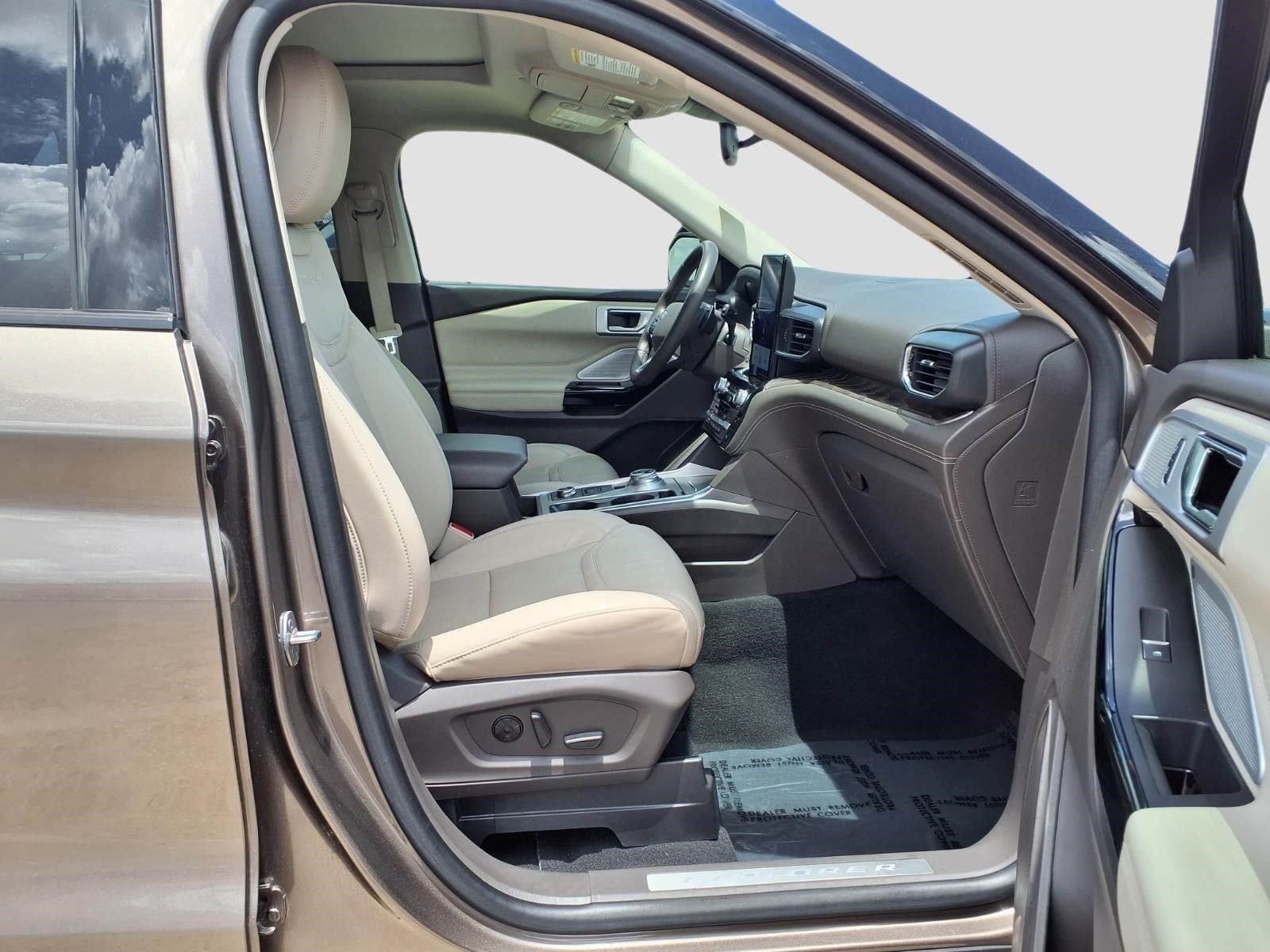 2021 Ford Explorer Platinum