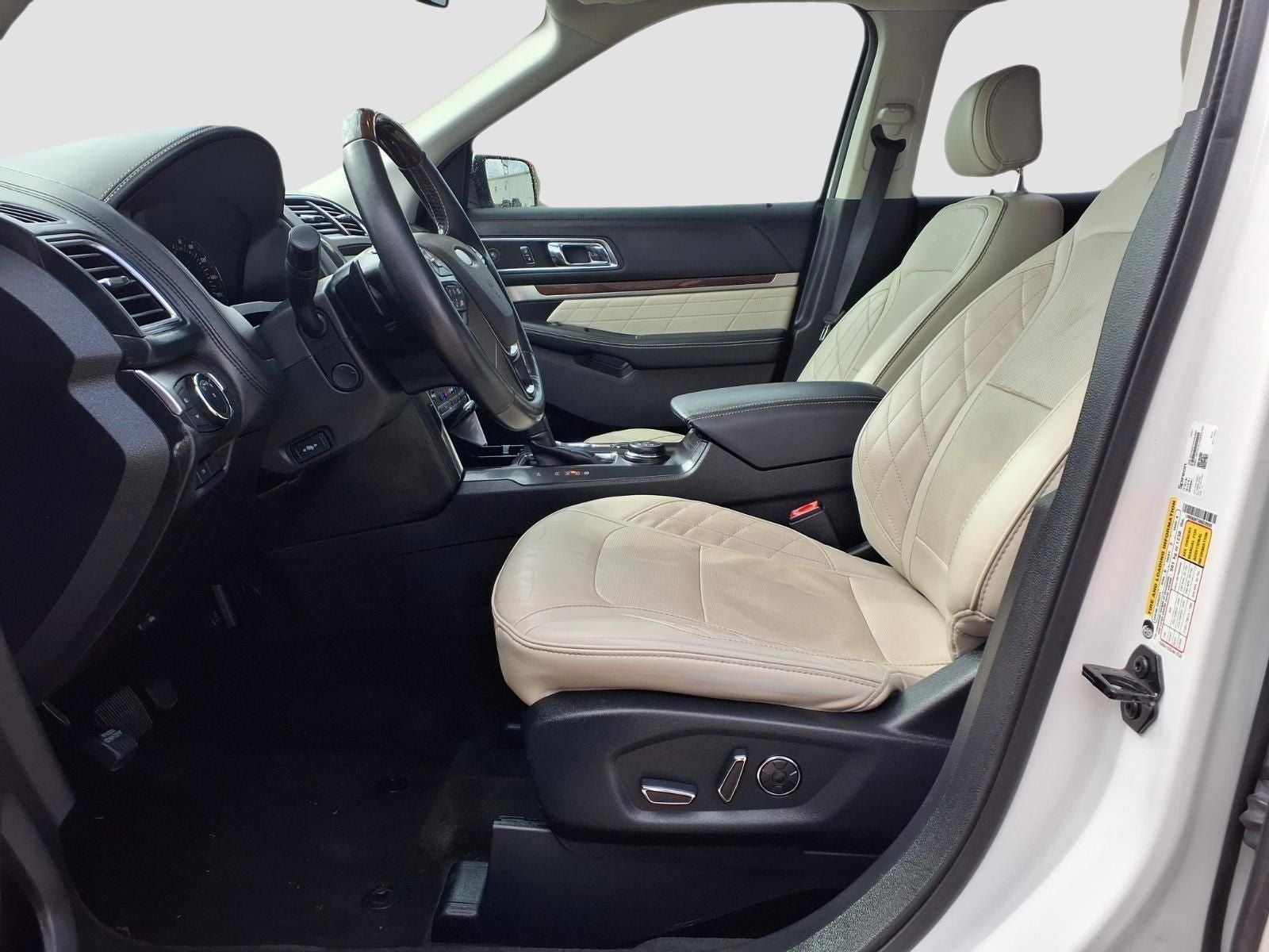 2017 Ford Explorer Platinum