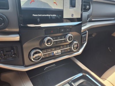 2022 Ford Expedition Max XLT