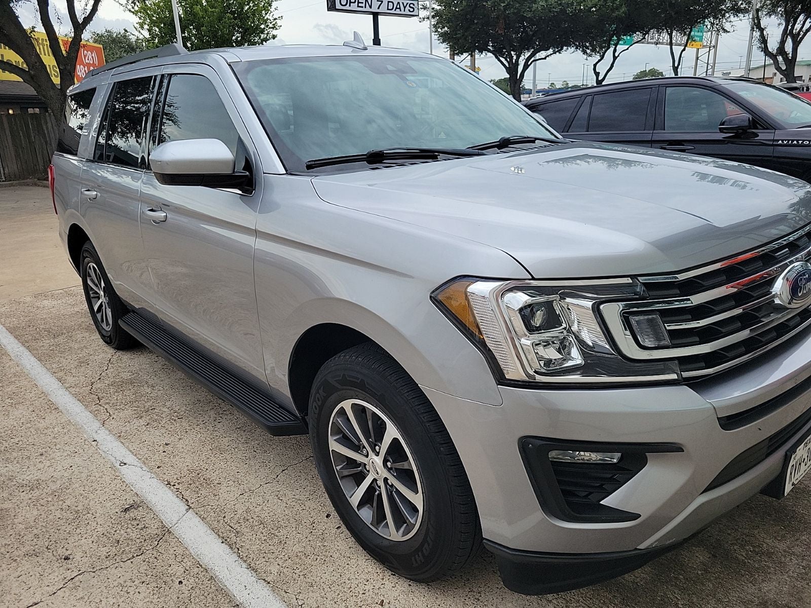 2021 Ford Expedition XLT