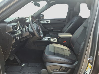 2024 Ford Explorer ST-Line