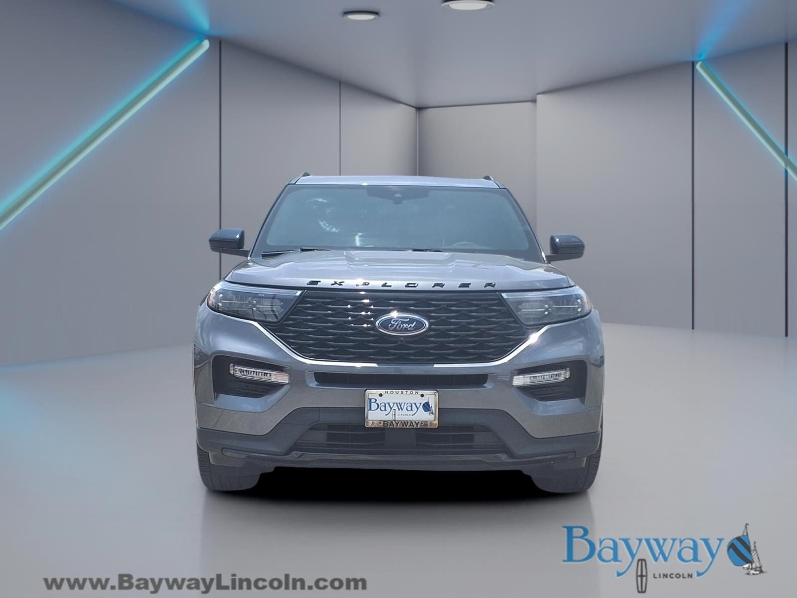 2024 Ford Explorer ST-Line