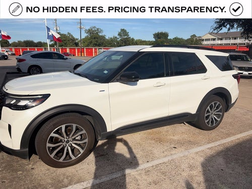 2025 Ford Explorer ST-Line