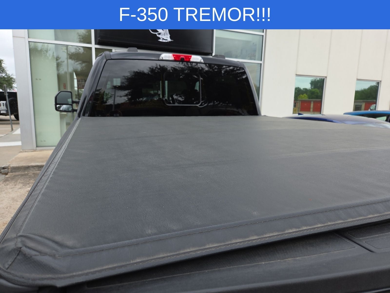 2022 Ford F-350SD Lariat