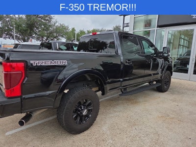 2022 Ford F-350SD Lariat