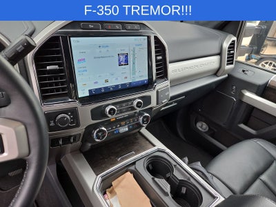 2022 Ford F-350SD Lariat