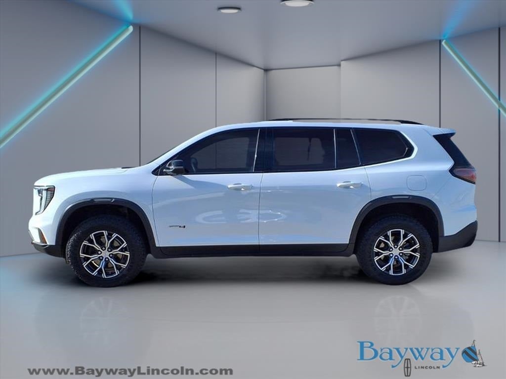 2024 GMC Acadia AT4